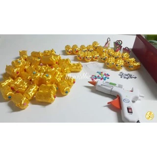 Missribbinริบบิ้นเนื้อมัน เบอร์2 ตราระฆัง คละสีได้ ริบบิ้นเนื้อพลาสติกใช้ผูกกล่องของขวัญ ราคาประหยัด
