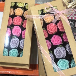 อาลัวกุหลาบเซต 18 ดอก สามารถแจ้งสีได้