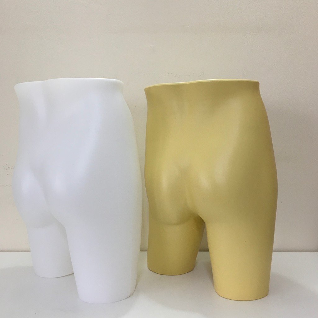 หุ่นพลาสติกชาย โชว์กางเกงขาสั้น สีขาว หรือ สีครีม ขาย 1ตัว/แพ็กเก็จ