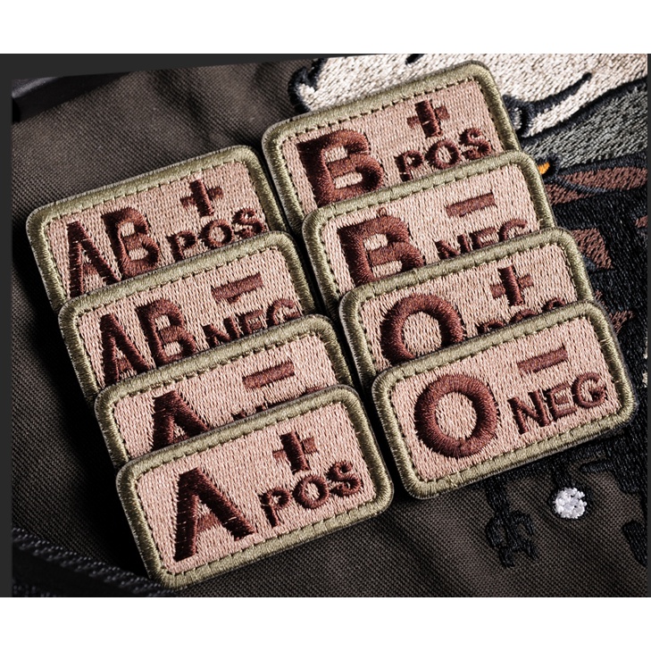 Velcro Badge ทหารพัดลม Badge สติกเกอร์ผ้า Blood Shape Badge 3D เย็บปักถักร้อย A+B+AB+O+Velcro Badge 