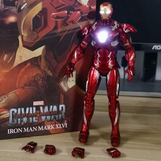 ตุ๊กตา iron man mk 46 illuminated แบบมีไฟ