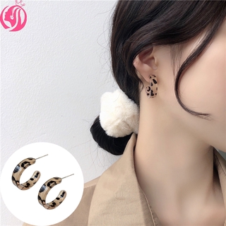 【xijing3】COD Leopard Print Stud Earrings C-shaped Circle Earrings Trend Earrings Jewelry Gift 1 pair