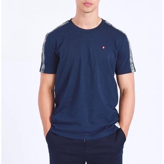 John Henry  เสื้อยืด สีกรมท่า ทรง Slim fit