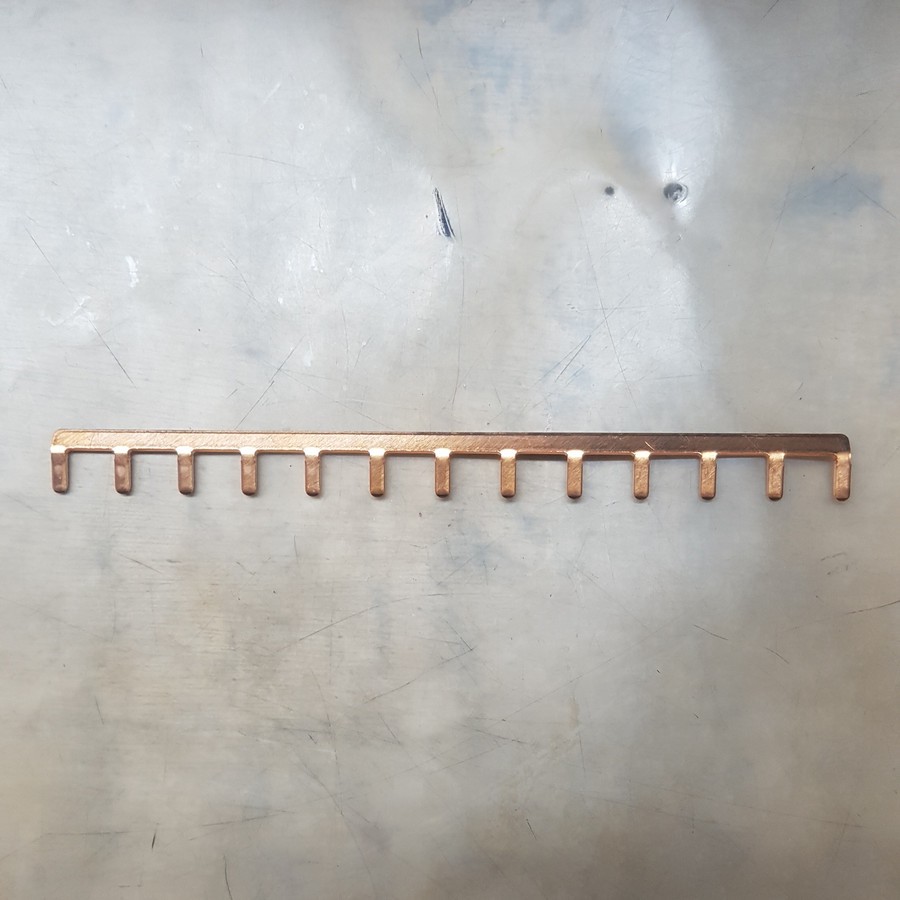 HAGER BUSBAR COMB MCB 1P / BUSBAR PRONG REL 1 PHASE KB163I