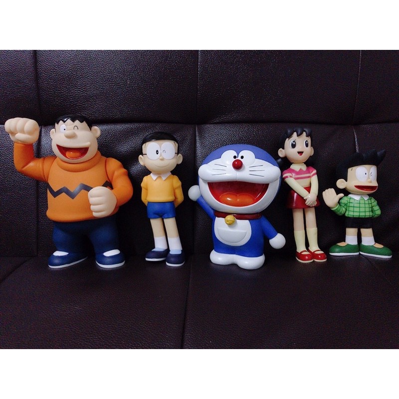 (พร้อมส่งค่า)โมเดลโดเรม่อน 5 ตัวจัมโบ้ สูง 22 ซม. (ได้ 5 ตัวเลยจ้า)
