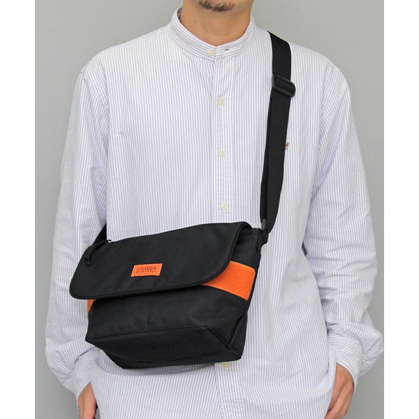 กระเป๋า เป้ Universal Overall UVO-027