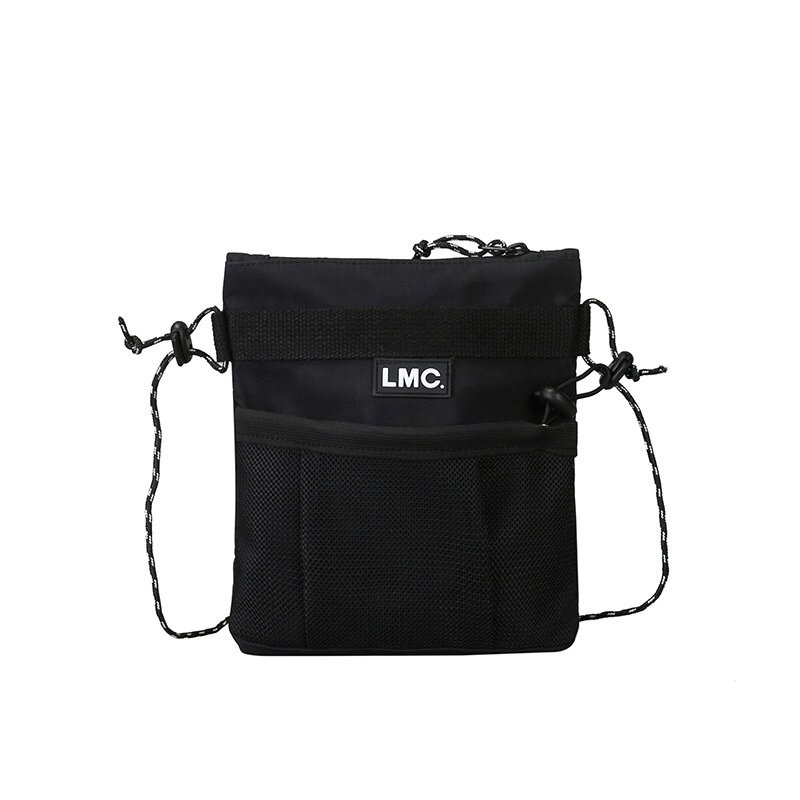 ((พร้อมส่งค่ะ))กระเป๋าสะพายข้าง LMC (ผ้าอย่างดี ผ้าหนาแข็งแรงเหมือนในรูป) แฟชั่นหญิงชาย