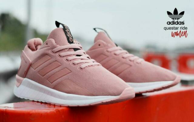 Adidas QUESTAR RIDE รองเท้าผู้หญิงรองเท้าผ้าใบ SKATE JOGGING RUNNING JALAN2