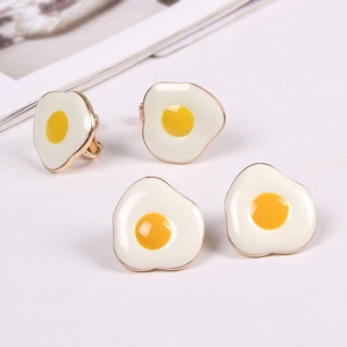 Fried egg earring