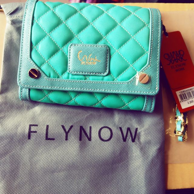 กระเป๋าตัง FLYNOW มือ1
