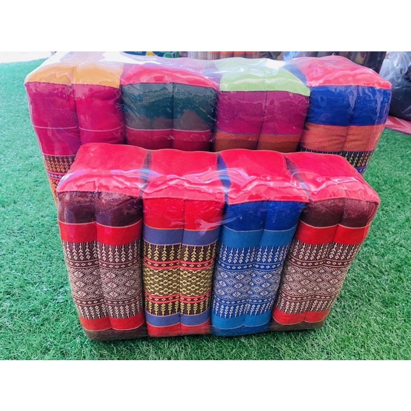 หมอนขิตยัดหนุนกาฬสินธุ์สีสวยแน่นแพค4ใบใหญ่ขนาดกว้าง17ยาว35สูง14cmขนาดเล็กกว้าง12ยาว26สูง9cmเล็ก120ใหญ่135