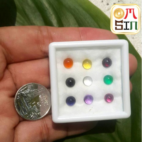 AA015 พลอยสีแฟนซี เจียรหลังเบี้ย 9 สี เฉลี่ย 5 X 5 X 2.5 หนัก 5.12+-กะรัต ธรรมชาติ พลอยแท้ 100%