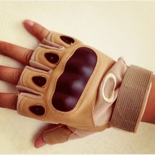 ถุงมือครึ่งนิ้ว ถุงมือมอไซค์ ถุงมือบิ๊กไบค์ ถุงมือจักรยาน