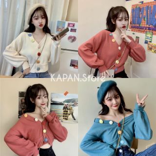 KAPAN 🌸พร้อมส่ง🌸 เสื้อครอป แขนยาว คอวี กระดุมสี ผ้านุ่มนิ่ม มี3สี ขาว,แดงแตงโม,ฟ้า ฟรีไซส์ เสื้อสไตล์เกาหลี KP23