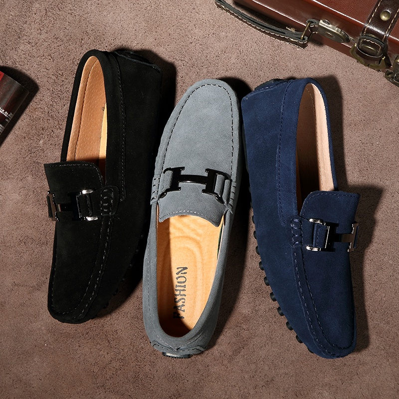 รองเท้าโลฟเฟอร์ขนาดใหญ่สำหรับผู้ชาย Slip-Ons แฟชั่นการขับรถแบบสบาย ๆ รองเท้าไม่มีส้น