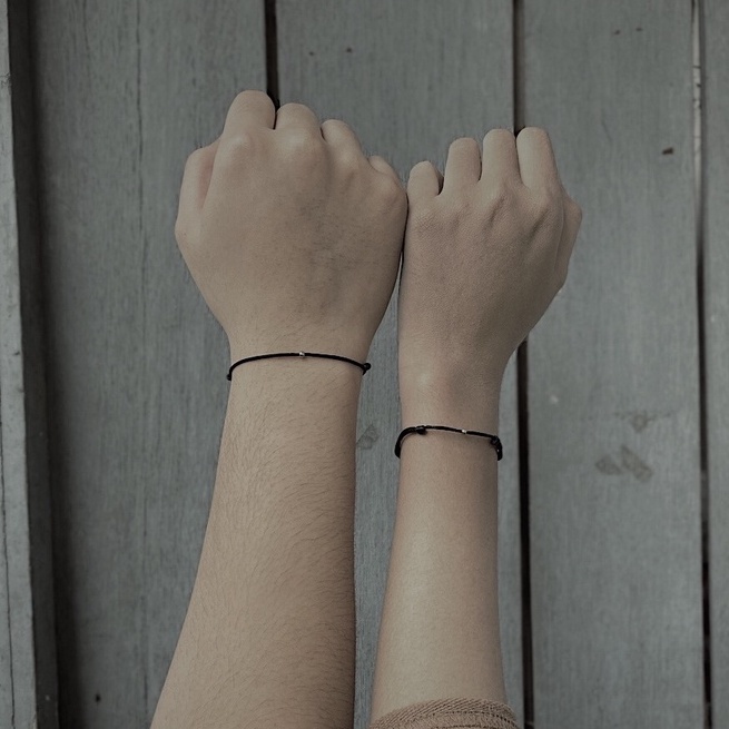 Serake - สร้อยข้อมือเรียบง่ายคู่รัก Eunoia