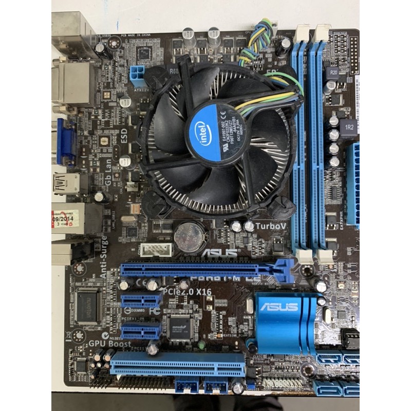 [มือ2] เมนบอร์ด Asus P8H61-M LE Socket LGA 1155 พร้อมCPU Intel i5-2400 MB Mainboard