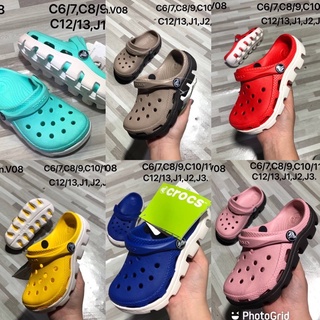 💥Crocs New รองเท้าของเด็กมีผู้หญิงและผู้ชาย💥 รองเท้าผ้าใบ