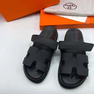 รองเท้าแตะ Chypre Sandal งานดีสุด งานสั่งตัด  มาพร้อมกล่องอุปกรณ์ครบตามรูปเลย Size 38 - 45