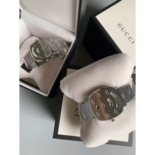 🦋สินค้าพร้อมส่ง🦋  New🤍Gucci Grip  Watch 🤍  หน้าปัด 38mm.  ใส่ได้ทั้ง ช/ญ 🇮🇹 มีใบรับประกัน 2 ปี  สวย เรียบ หรู ราคาดีมากก