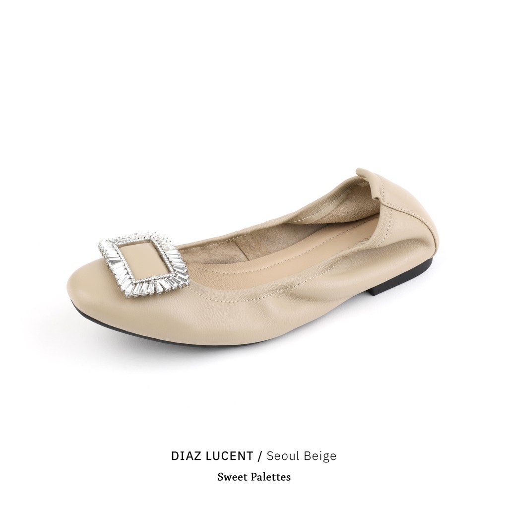 Sweet Palettes รองเท้าหนังแกะ Diaz Lucent Seoul Beige