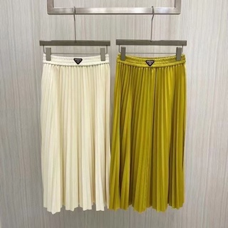 กระโปรง ปราด้า Skirt Collection  สินค้าพร้อมส่ง ถ่ายสดจากสินค้าจริง Free Size