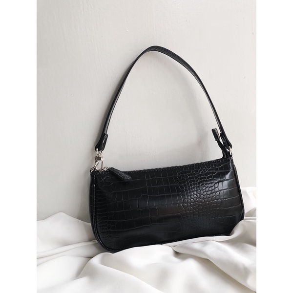 กระเป๋าถือสตรี SOL SISTA Dakota Bag (2 สี)