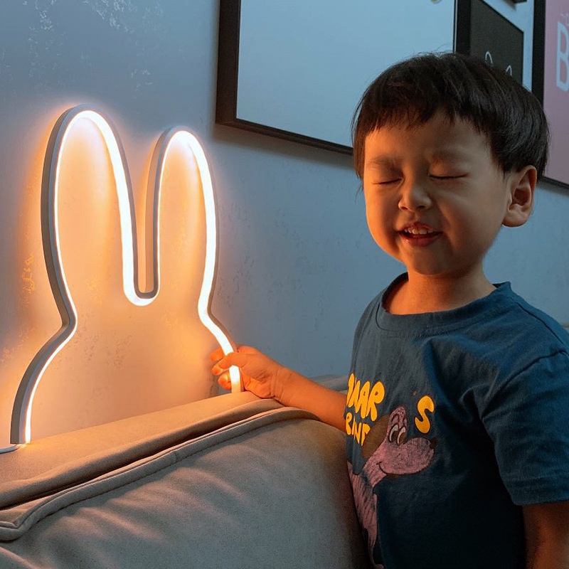 โคมไฟตั้งโต๊ะหูกระต่ายสำหรับเด็ก LED โคมไฟติดผนัง โคมไฟติดผนังห้องนอน ไฟห้องนอน
