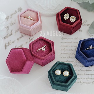 กล่องเก็บแหวนขนาด4.9*4.9cm.(อยู่ไทยพร้อมส่ง)