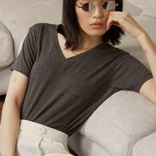 V Neck Oversized T-Shirt - PARV STUDIO