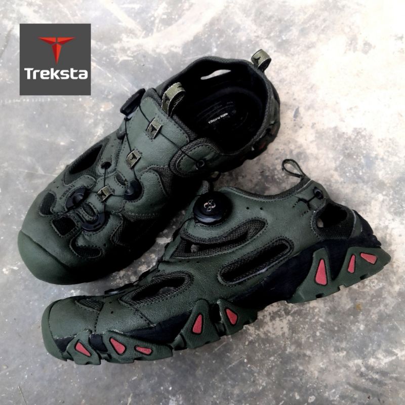 รองเท้าเดินป่า​ Treksta​ Hiking​ Shoes​ ของแท้​ มือสอง