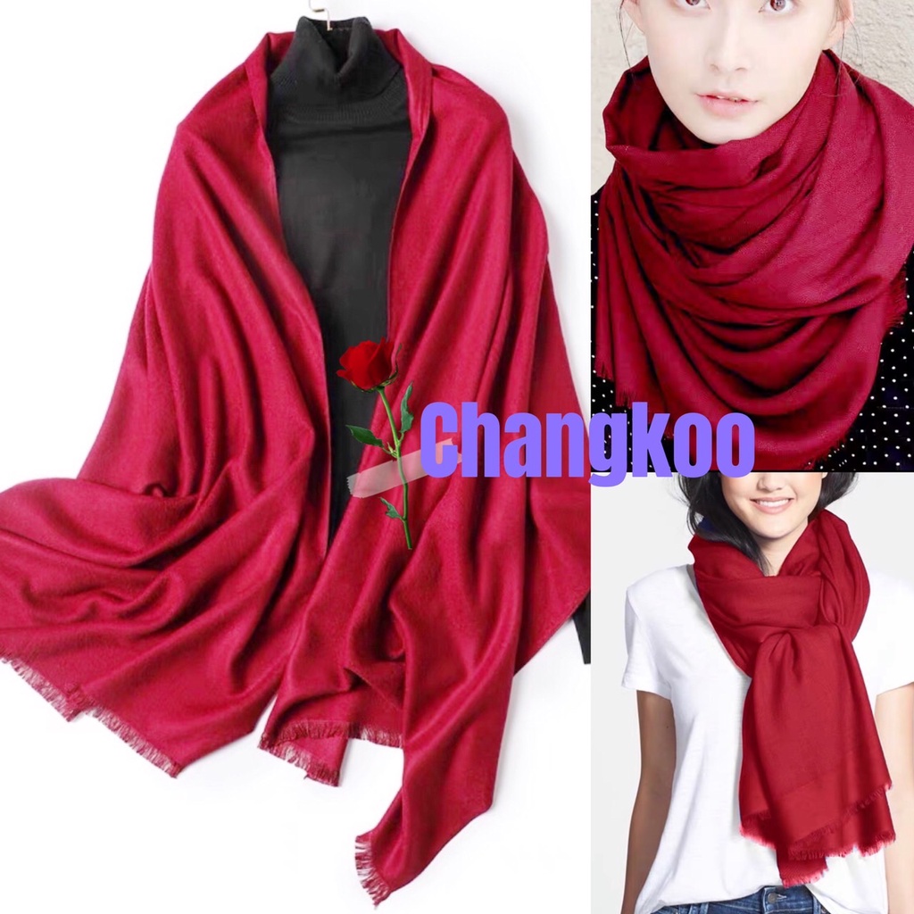 ผ้าพันคอและผ้าผ้าคลุมไหล่ ขนาด200x70 ซม เนื้อผ้าอย่างดี ผ้าหนา สีพื้น รับประกันทุกผืน ราคาสุดค้ม ของใหม่ พร้อมส่งในไทย