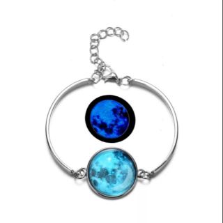 [☆ เรืองแสง ☆] กำไลข้อมือพระจันทร์เรืองแสง สีน้ำเงิน • Glow Blue Moon Bracelet