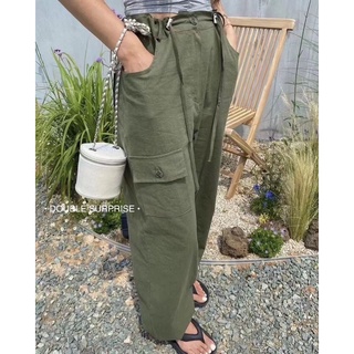 Cargo Pants กางเกงขายาว ติดซิปด้านหน้า ช่วงเอวมีเชือกรูดพร้อมตัวล็อกปรับได้ตามเอว