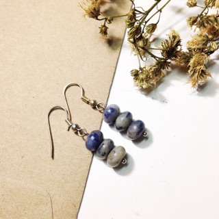 Sodalite earrings ต่างหูหิน หินนำโชค โซดาไลต์