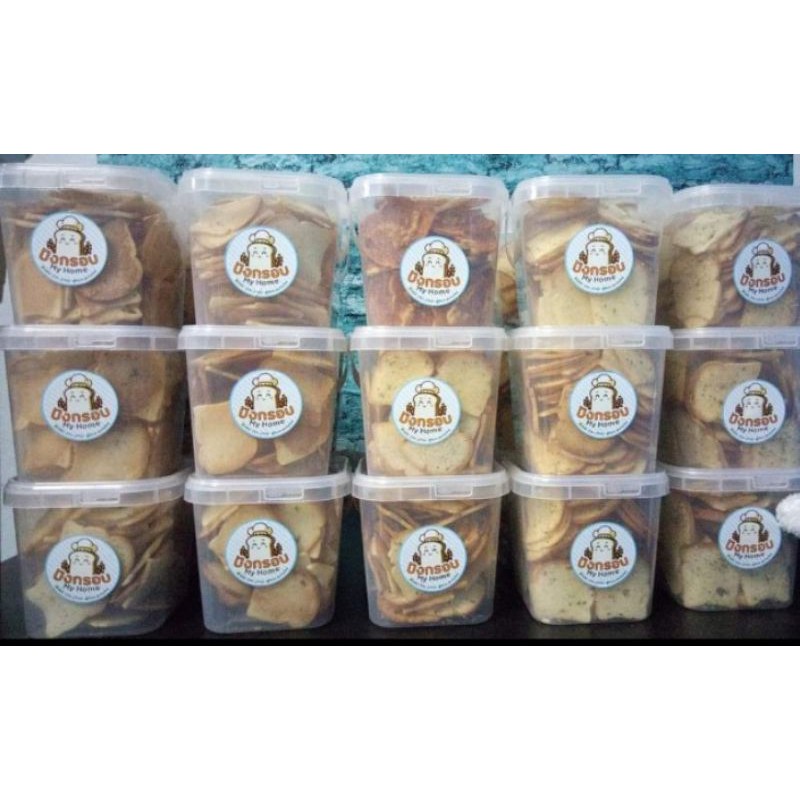 ขนมปังกรอบ🍞🍞Myhomeมีหลายรสชาติ  ราคากันเอง