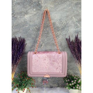 PEDRO EMBOSSED CHAIN BAG