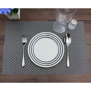 ที่รองจานสีเงิน PVC Placemat ทนความร้อน เข้าเครื่องล้างจานได้ ขนาด 30x45cm. #Twin Fish รหัส PPM-125