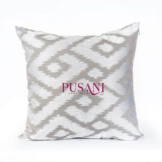 PUSANI - หมอนอิง PASAYA ลายคลาสสิก มัดหมี่ ไทย Calista 45×45 cm สีเทา สีแดง สีดำ