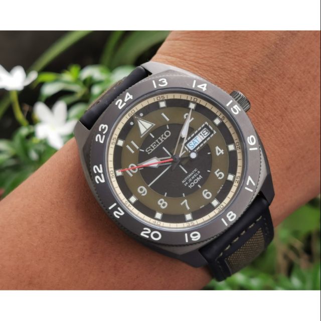 นาฬิกาข้อมือ Seiko Criteria Military Green SRPC77K1 Automatic (4R36A) men's watch Japan Made