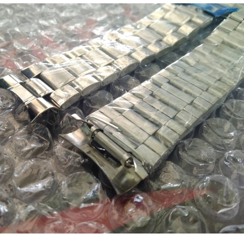 สายนาฬิกาสแตนเลส 22 mm หัวต่อโค้ง ตัดสายได้ ซื้อเยอะราคาส่ง ส่งจากไทย