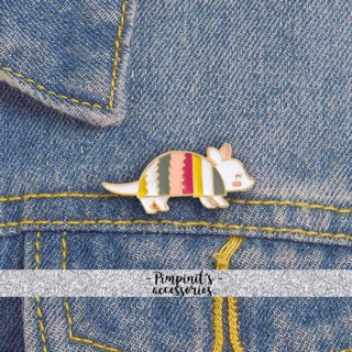 📬 พร้อมส่ง : 🐁 เข็มกลัดลายอาร์มาดิลโลสีรุ้ง | Rainbow Armadillo Enamel Brooch Pin.