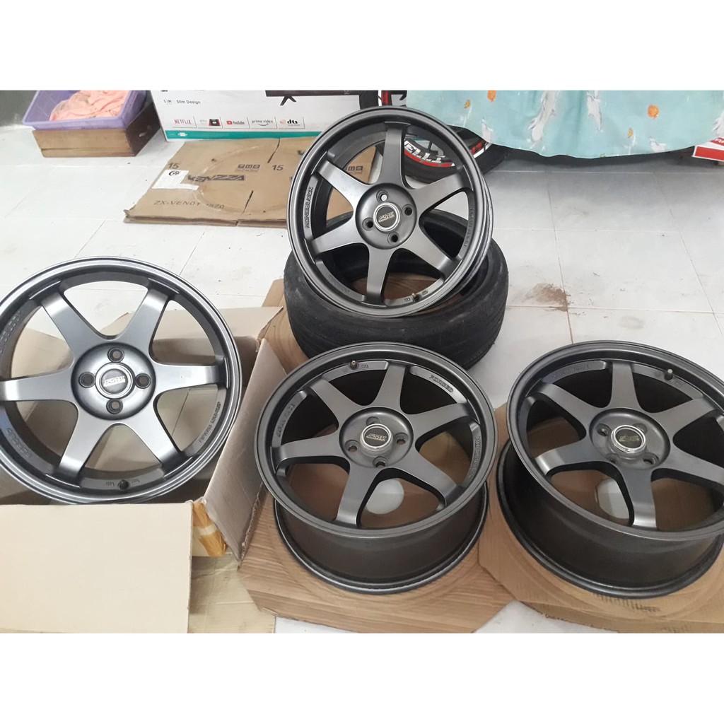 แม็ก SSW Te37 ก้านตรงขอบขนาด 17 นิ้ว 4 รู (สินค้ามือ2)