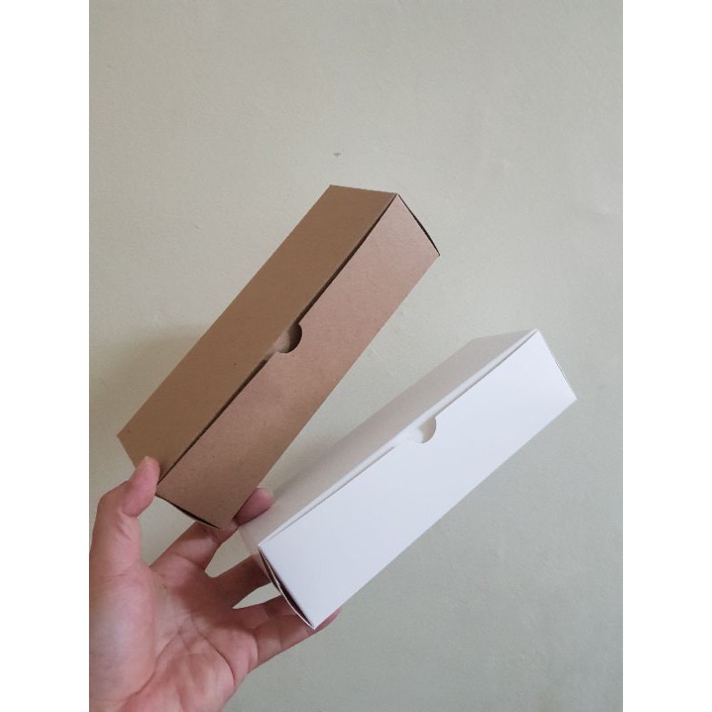 กล่องขนาด 22x7.5x5.5 ซม. 3 ช่อง Eggtart soes & Pie Cake (1 แพ็ค มี 10 กล่อง)