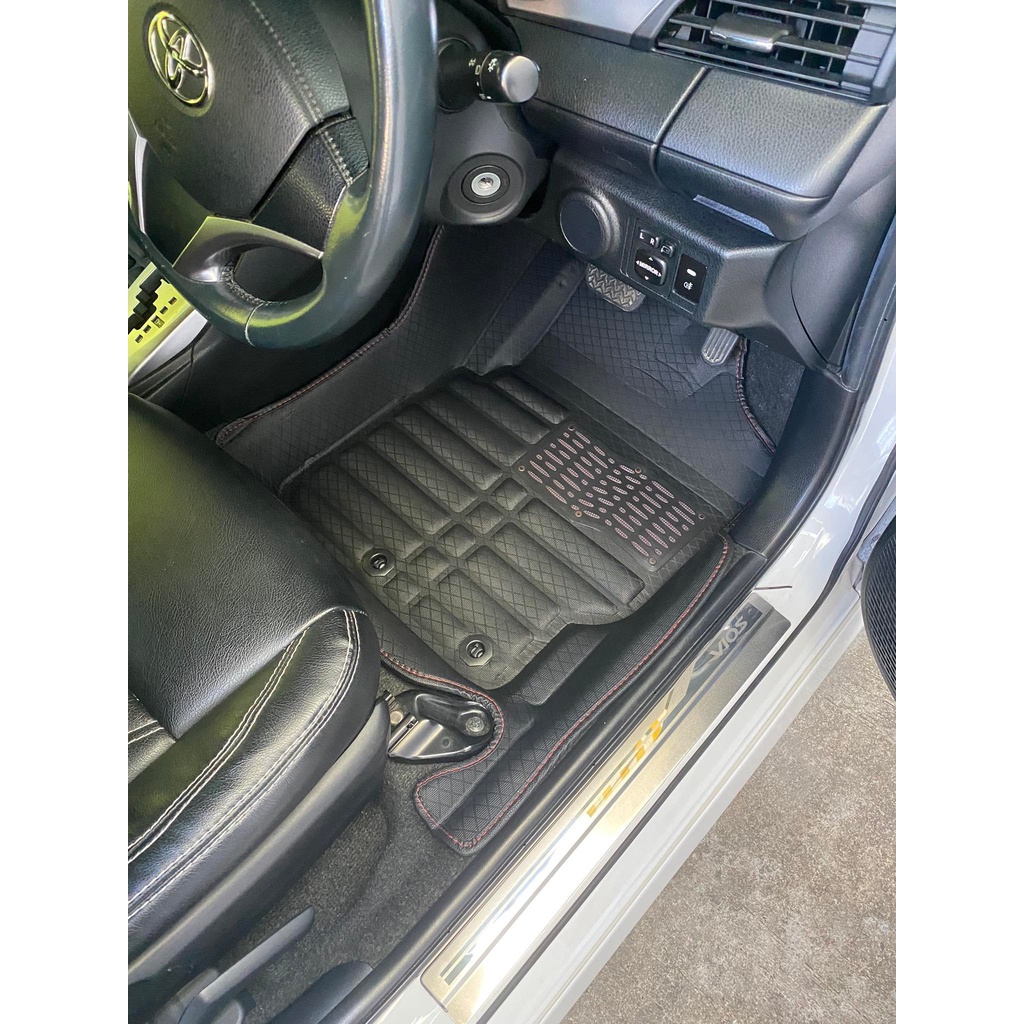 พรมปูพื้นรถยนต์แบบปั้มขึ้นรูป 6D รุ่น Vios 08-26/ Yaris 06-26/ Yaris ativ 17-21**กรุณาแจ้งปีของรถในช่อง Note **
