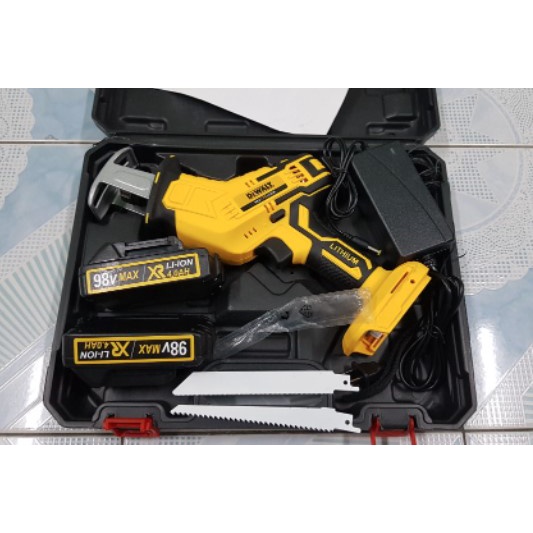 เลื่อยชักไร้สาย Dewalt เลื่อยไฟฟ้า เลื่อยคอตรง เลื่อยชักไฟฟ้าไร้สาย 98V MAX DSC367B มอเตอร์ไร้แปรงถ่