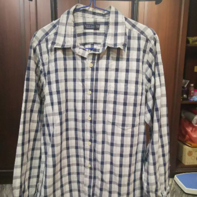 เสื้อเชิ้ต Faded Glory