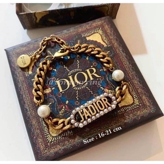 สร้อยมือ dior พร้อมถุงpvc