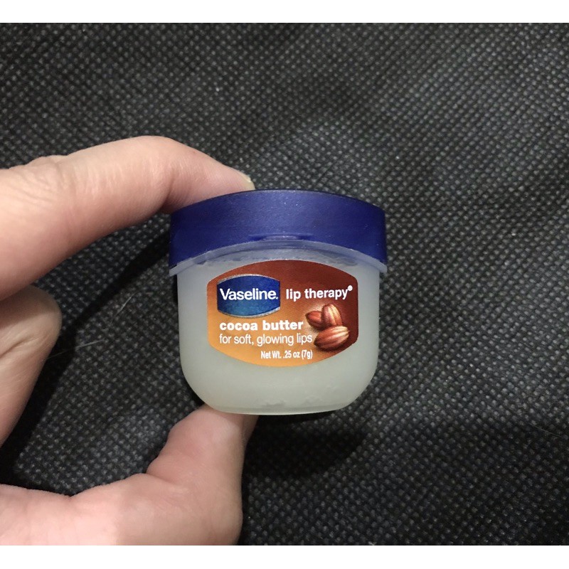 (Used) Vaseline Lip therapy กลิ่น cocoa butter (7g.)