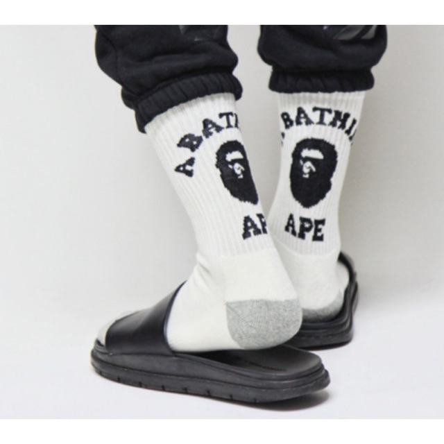 🔥พร้อมส่ง🔥A Bathing Ape College Socks ถุงเท้าของแท้💯จากช็อป🇯🇵